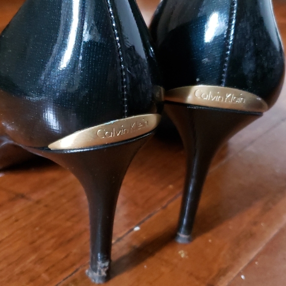 Calvin Klein Gayle Pumps - Picture 9 of 9